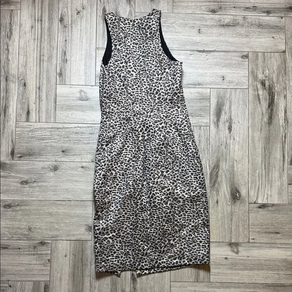 Banana Republic stylish animal